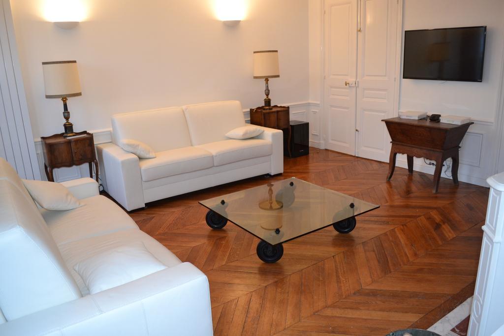 Appartement Moulin Rouge II باريس الغرفة الصورة